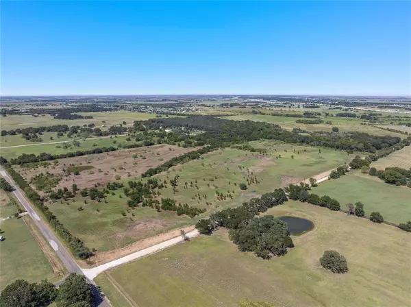Lot 4 Bugtussle Lane, West, TX 76691