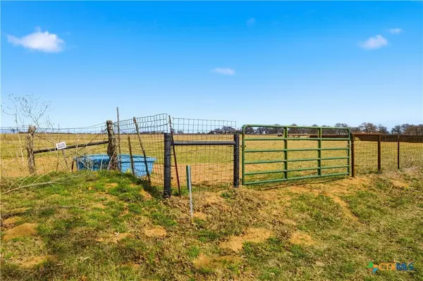 1170 HCR 2200, Aquilla, TX 76622