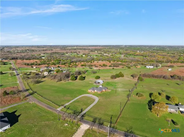 494 Westgate I RD, Eddy, TX 76524