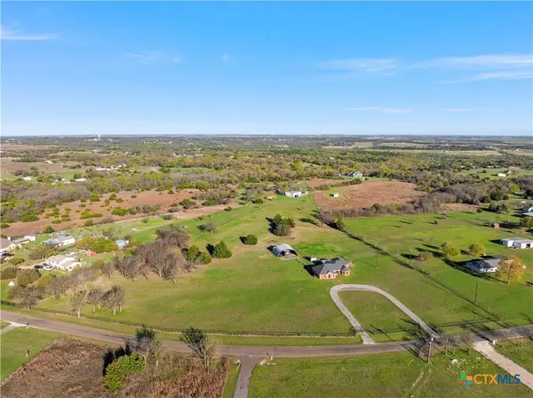 494 Westgate I RD, Eddy, TX 76524