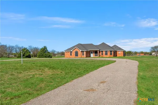 494 Westgate I RD, Eddy, TX 76524