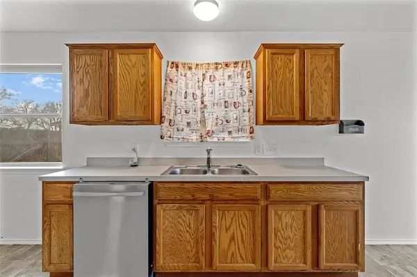 224 Headrick Drive, Robinson, TX 76706