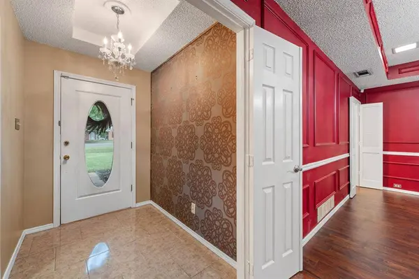314 Clay Lane, Red Oak, TX 75154