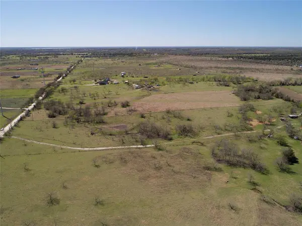 Lot 4 NW County Road 2170, Barry, TX 75102