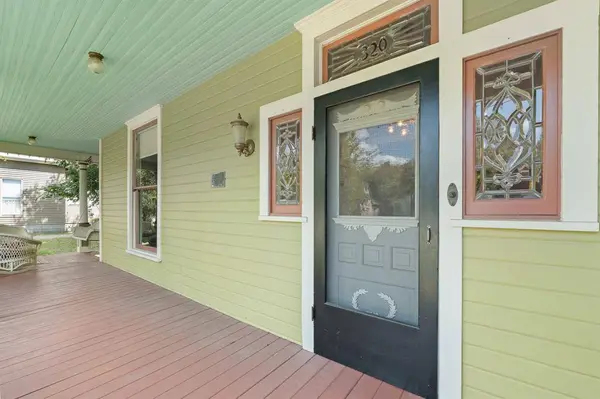 320 E Franklin Street, Hillsboro, TX 76645