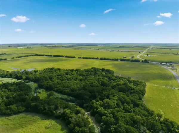 Tract 2 HCR 3204, Abbott, TX 76621