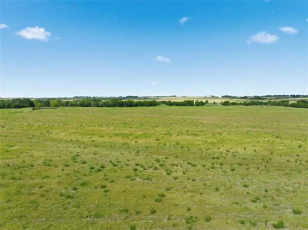 Tract 7 HCR 3204, Abbott, TX 76621