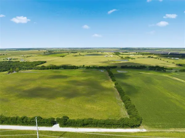Tract 8 HCR 3204, Abbott, TX 76621