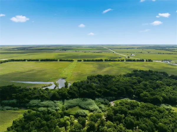 Tract 6 HCR 3204, Abbott, TX 76621