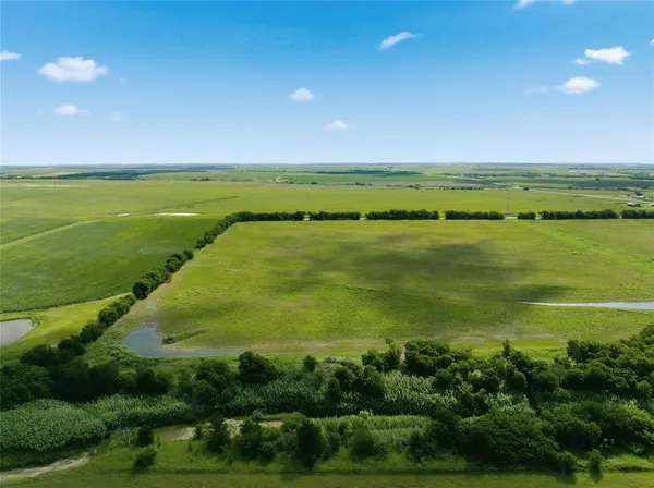 Tract 8 HCR 3204, Abbott, TX 76621