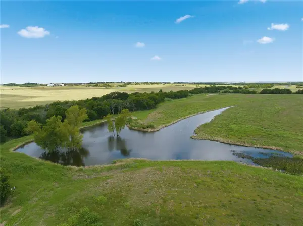 Tract 5 HCR 3204, Abbott, TX 76621