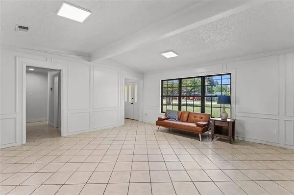 608 S Colorado Street, Whitney, TX 76692