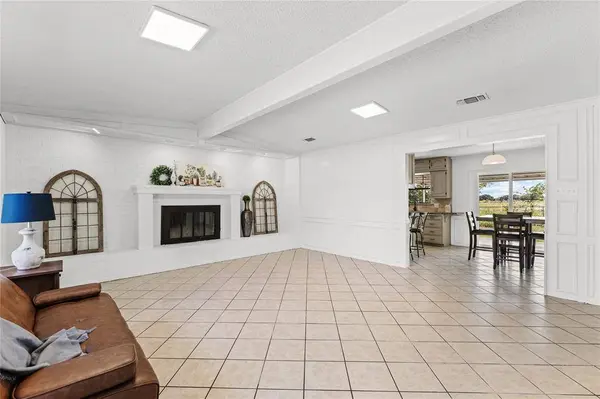 608 S Colorado Street, Whitney, TX 76692