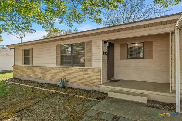 901 N Main ST, West, TX 76691
