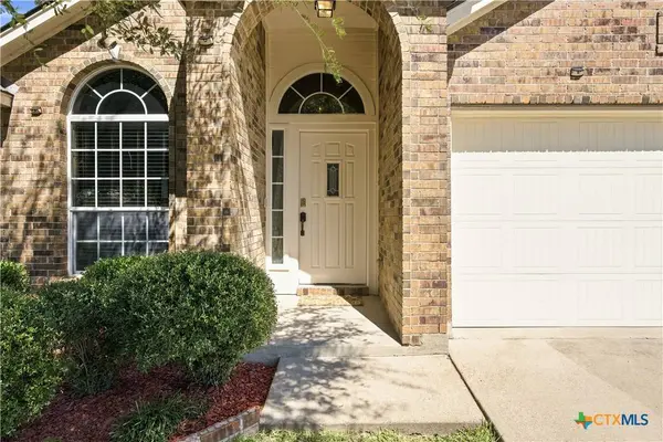 6541 Serena LN, Woodway, TX 76712