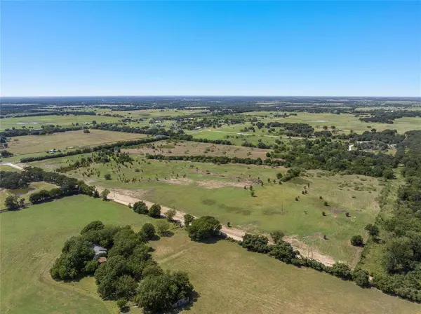 Lot 2 Buggtussle Lane, West, TX 76691