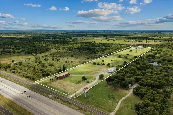 5608 S Interstate Highway 45 W, Corsicana, TX 75109