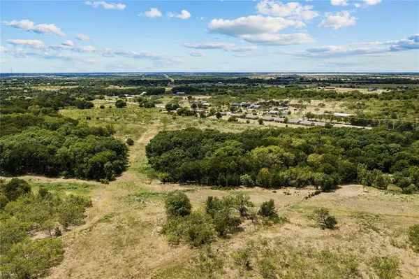 3201-3227 NW CR 2004, Corsicana, TX 75110
