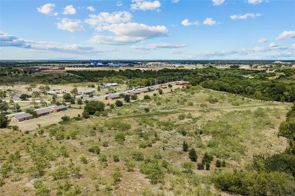 3201-3227 NW CR 2004, Corsicana, TX 75110