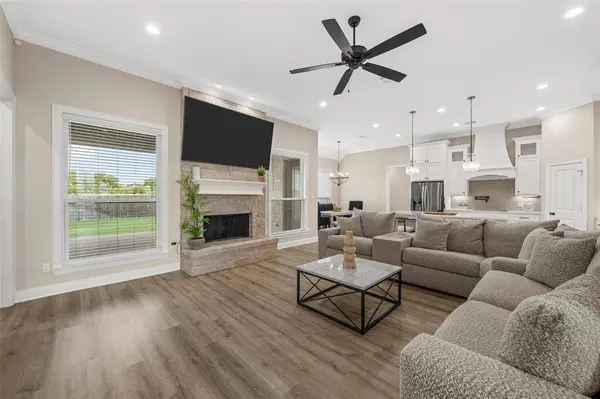 10201 Castleberry Lane, Waco, TX 76712