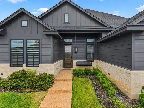 10201 Castleberry Lane, Waco, TX 76712