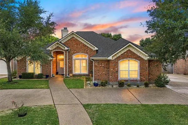 708 Wind Hill