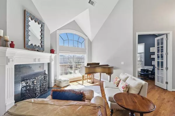 3204 Hill Dale, Highland Village, TX 75077