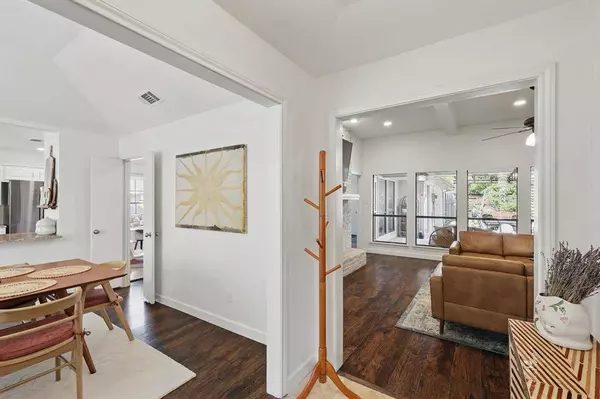 2268 Valley Mill Street, Carrollton, TX 75006