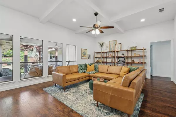 2268 Valley Mill Street, Carrollton, TX 75006