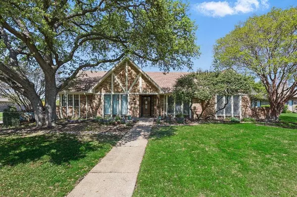 2268 Valley Mill Street, Carrollton, TX 75006