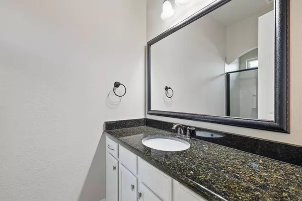 697 Enfield Drive, Frisco, TX 75036