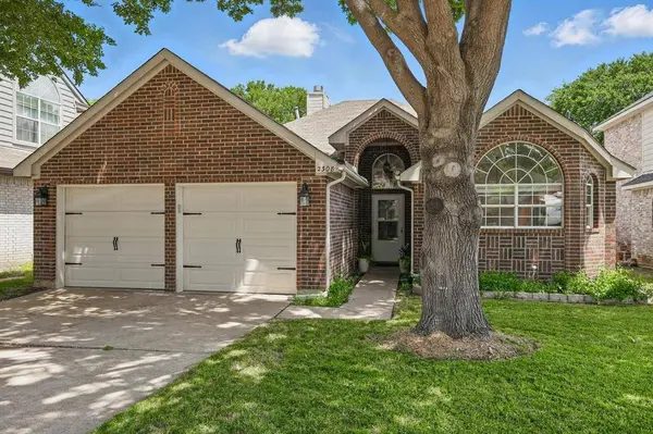 2308 Grandview Drive, Flower Mound, TX 75028