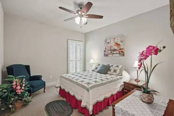 8913 Honeysuckle Drive, Lantana, TX 76226