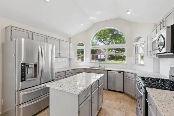 2308 Grandview Drive, Flower Mound, TX 75028