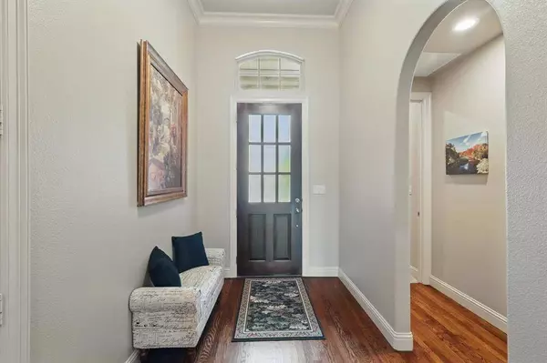 8913 Honeysuckle Drive, Lantana, TX 76226