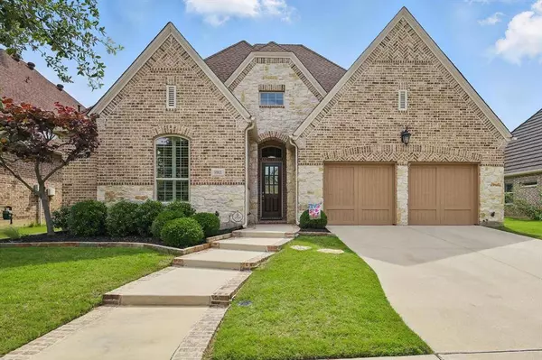 8913 Honeysuckle Drive, Lantana, TX 76226