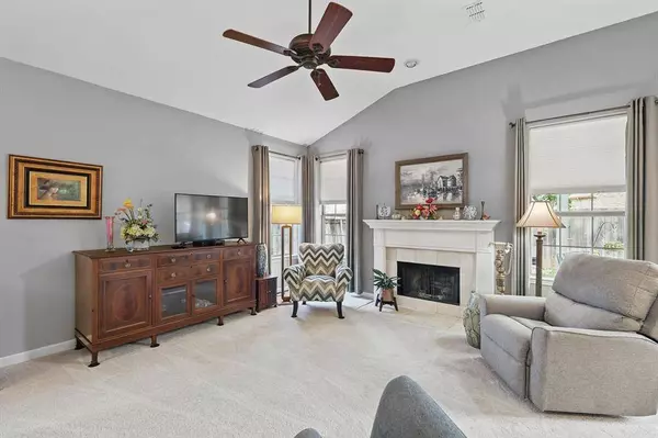 2512 Fox Hollow Court, Flower Mound, TX 75028