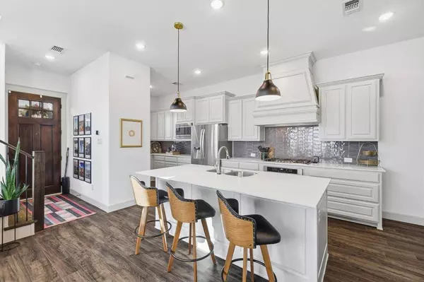 800 Deer Run Road, Flower Mound, TX 75028