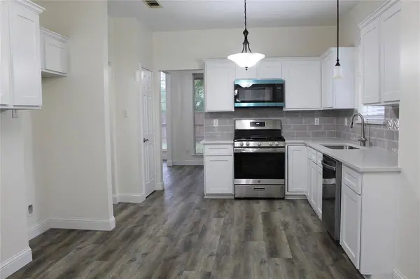 2243 Ellis Drive, Flower Mound, TX 75028