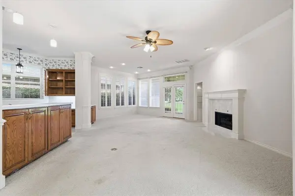 1609 Villa Court, Corinth, TX 76210