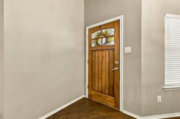 9861 Autumn Sage Drive, Fort Worth, TX 76108
