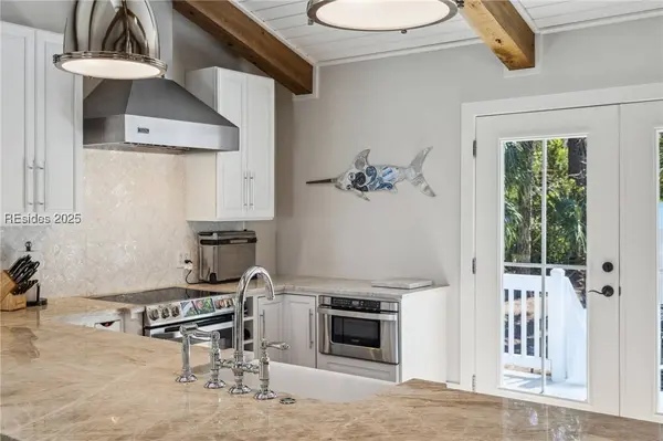 29 Saint Andrews PL, Hilton Head Island, SC 29928