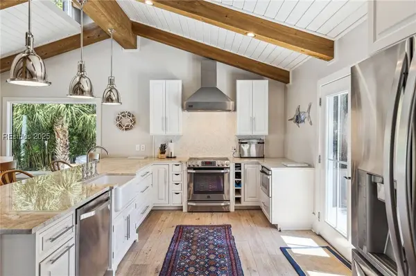 29 Saint Andrews PL, Hilton Head Island, SC 29928