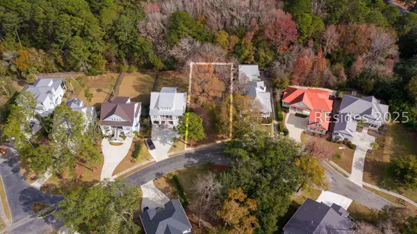 18 Paddocks BLVD, Hilton Head Island, SC 29926