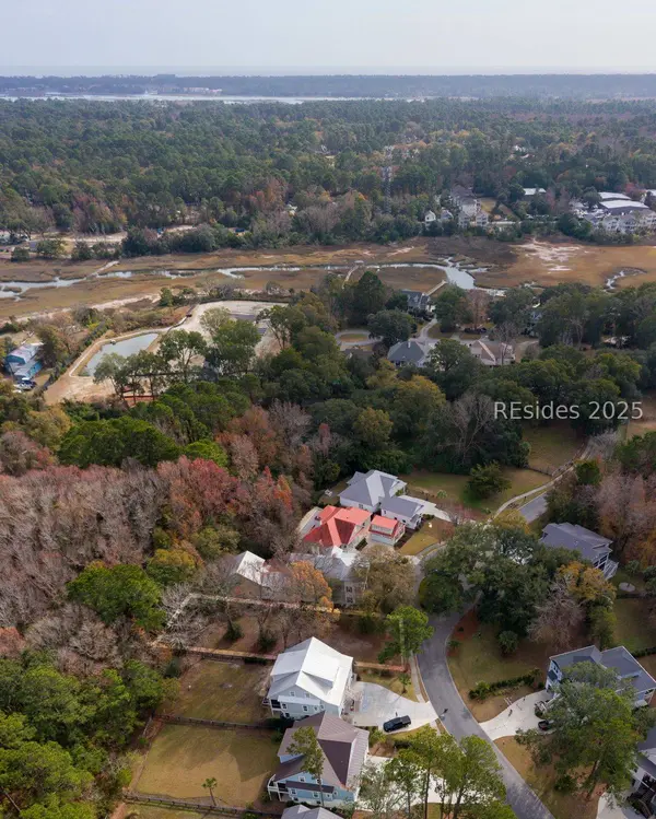 18 Paddocks BLVD, Hilton Head Island, SC 29926