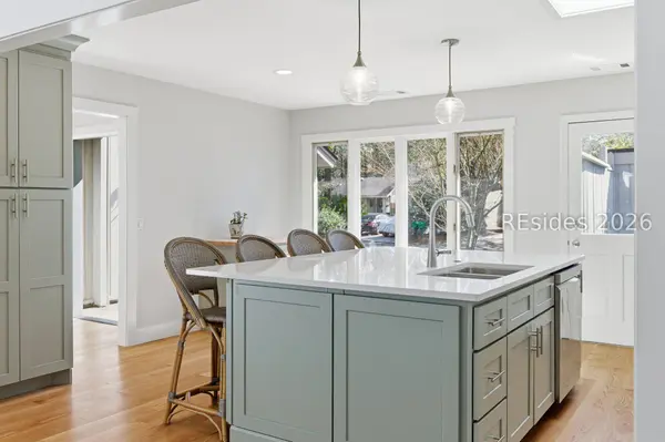 4 Possum LN, Hilton Head Island, SC 29928