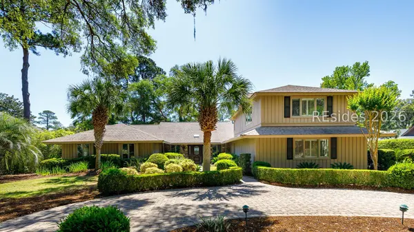 5 Palmetto PL, Hilton Head Island, SC 29928