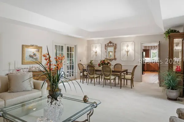 5 Palmetto PL, Hilton Head Island, SC 29928