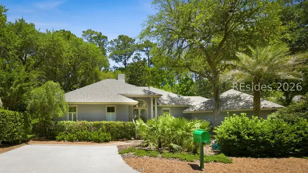 28 Forest DR, Hilton Head Island, SC 29928