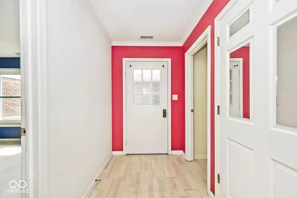 4948 Windridge DR, Indianapolis, IN 46226